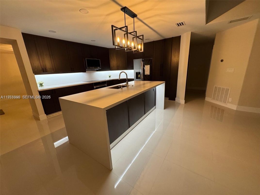 Interior, Kitchen, Pendant Lights, Recessed Lighting