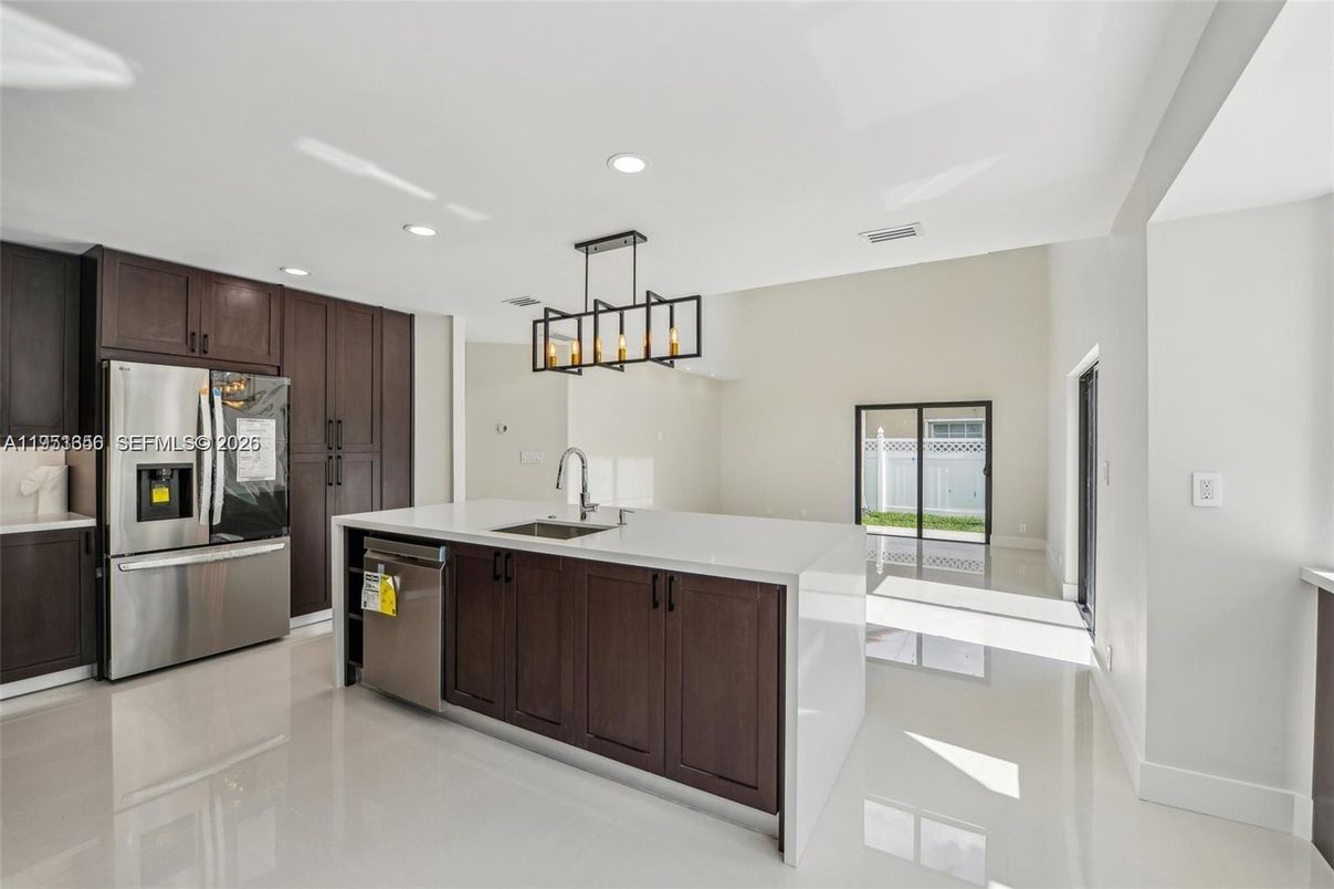 Interior, Kitchen, Pendant Lights, Recessed Lighting, Stainless Steel Appliances