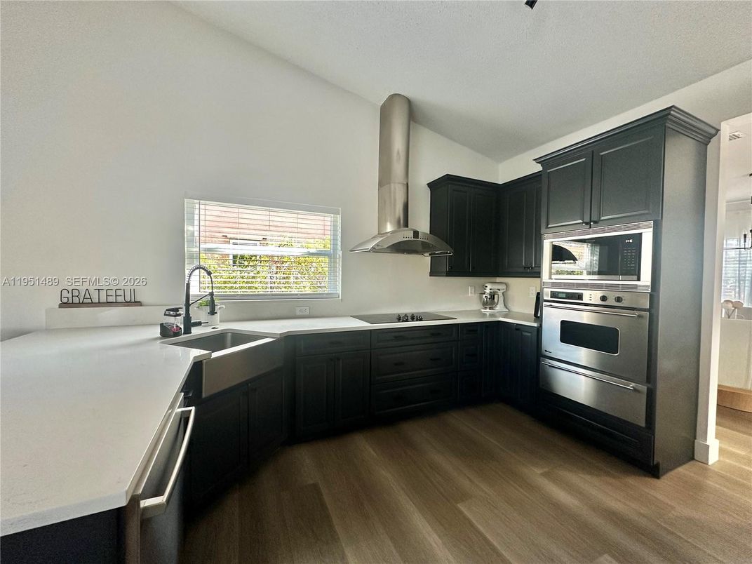 Interior, Kitchen, Stainless Steel Appliances, Wood Texture Flooring