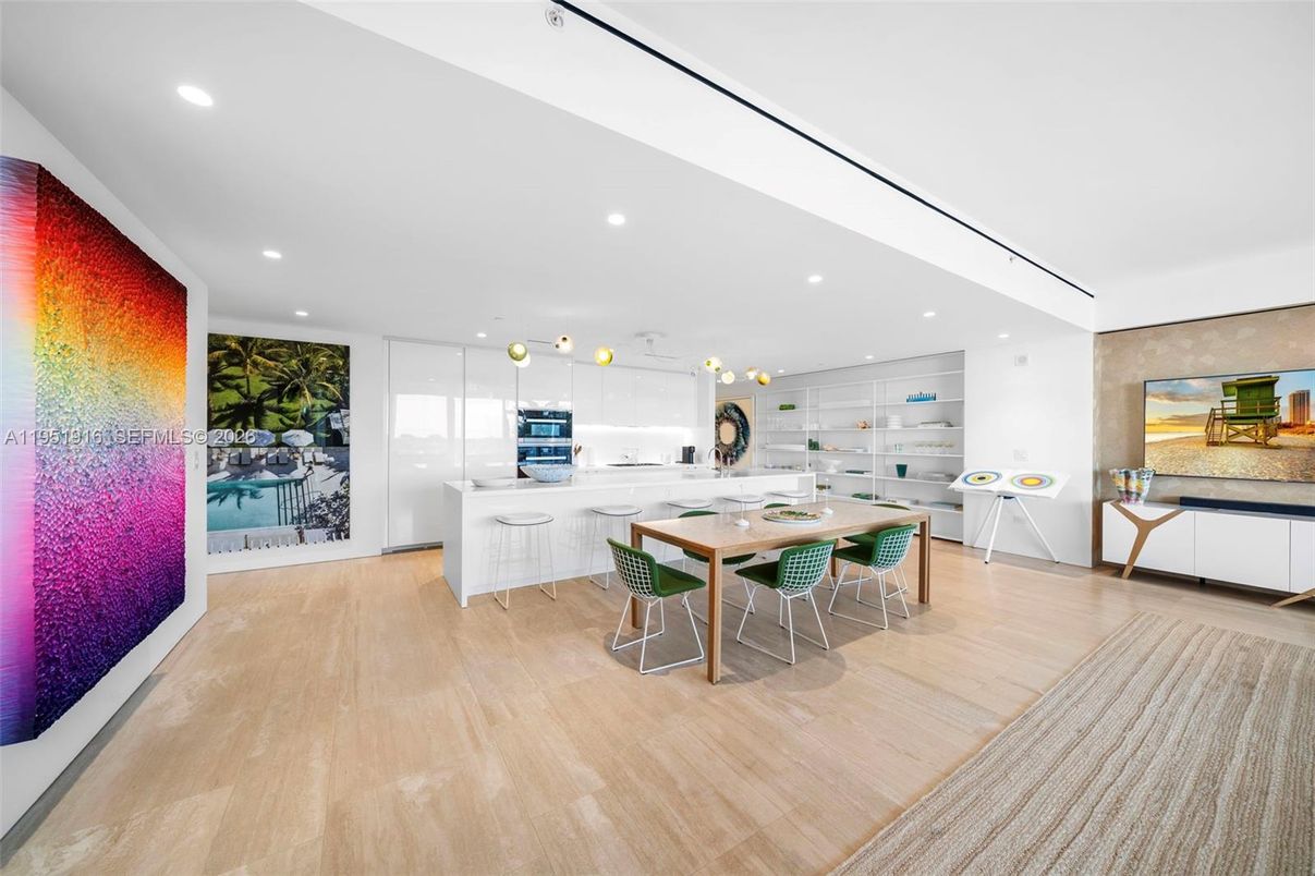 Dining room, Interior, Kitchen, Recessed Lighting, Wood Texture Flooring