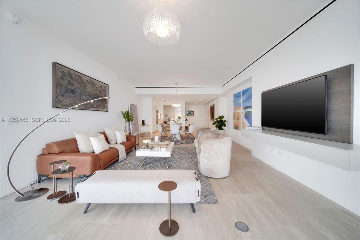 Interior, Living room, Pendant Lights, Recessed Lighting, Wood Texture Flooring