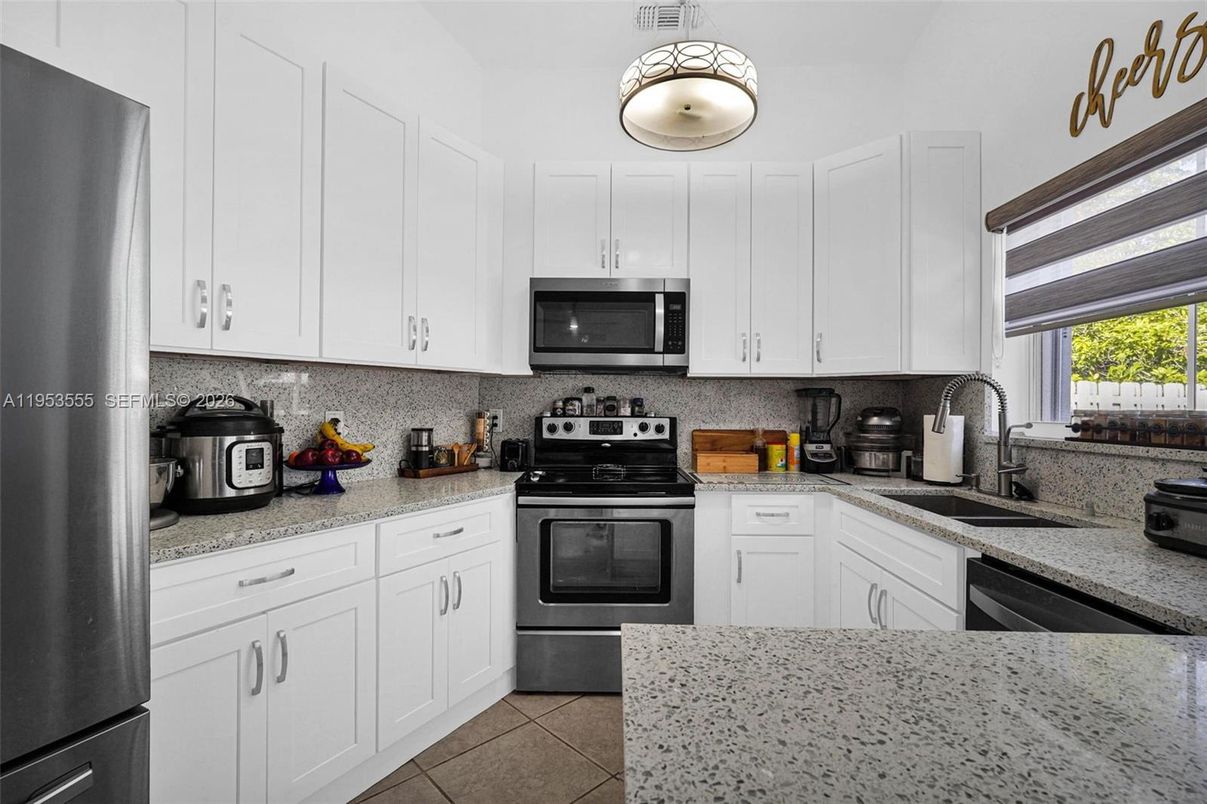 Interior, Kitchen, Stainless Steel Appliances