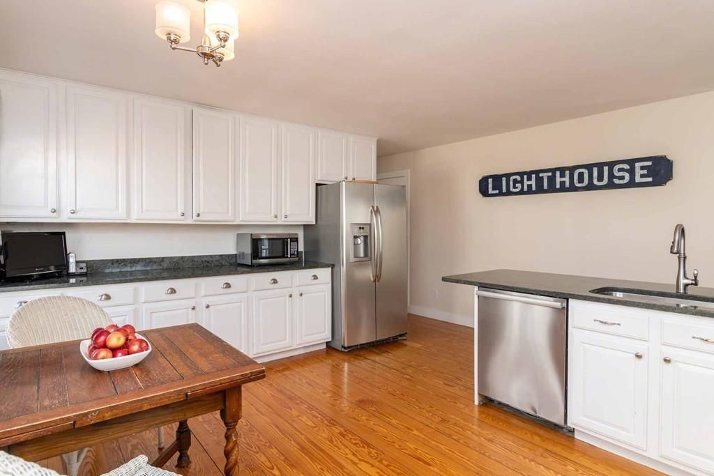 Chandelier, Interior, Kitchen, Stainless Steel Appliances, Wood Texture Flooring