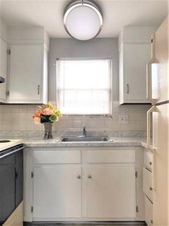 Interior, Kitchen, Marble Walls