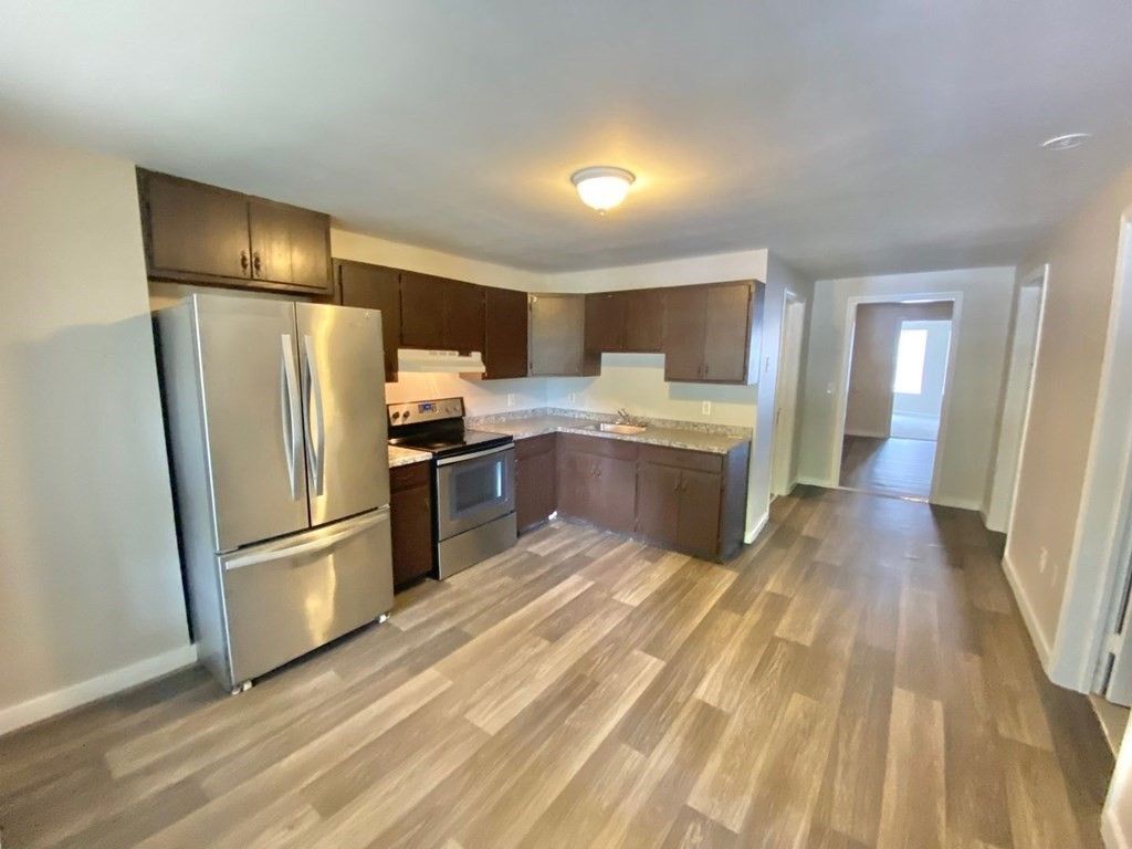 Interior, Kitchen, Stainless Steel Appliances, Wood Texture Flooring