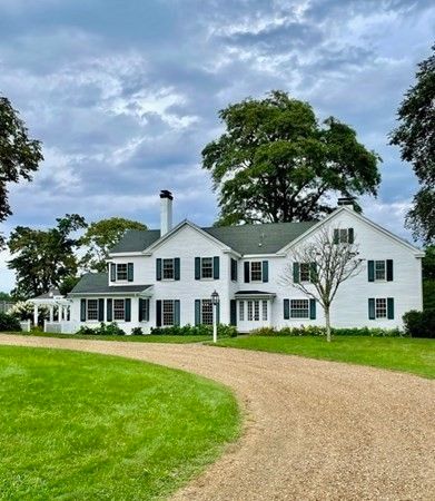 Backyard, Exterior, Facade, Farmhouse