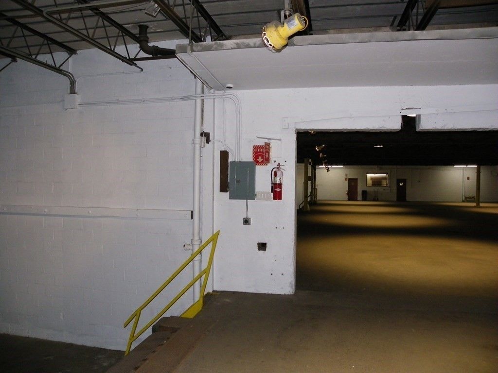 Garage, Interior
