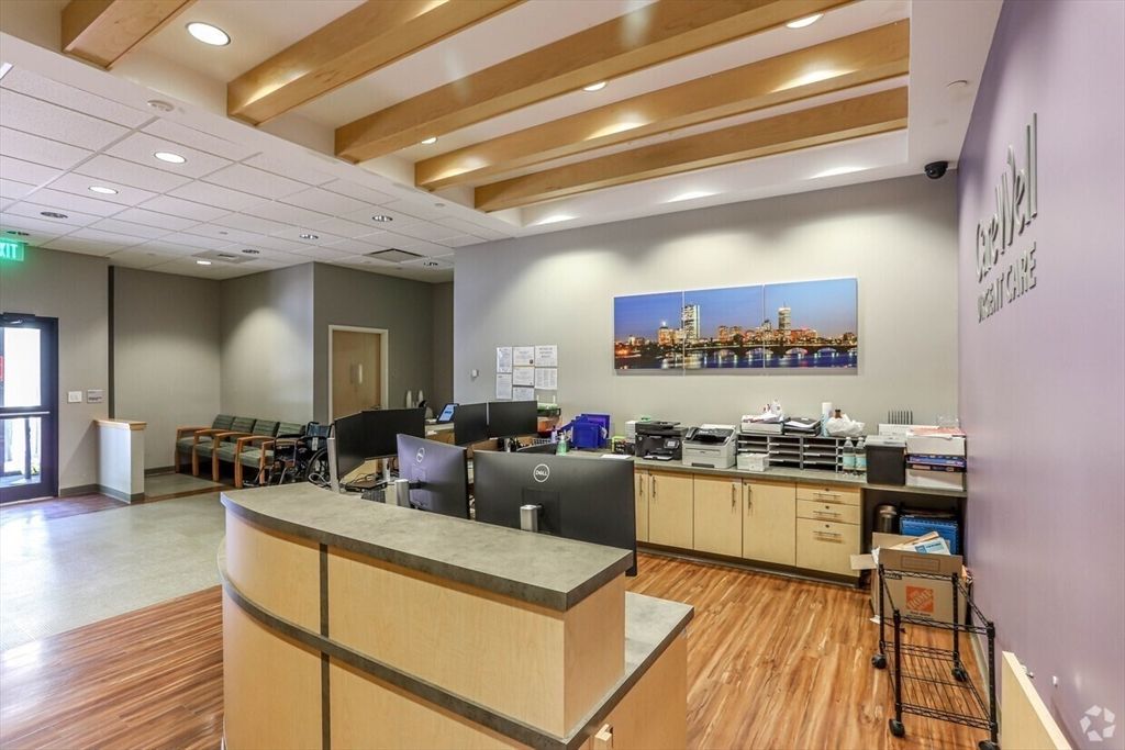 Interior, Recessed Lighting, Wooden Beams, Wood Texture Flooring