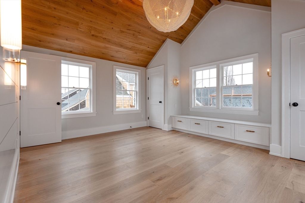 Empty room, Interior, Wooden Ceilings, Wood Texture Flooring