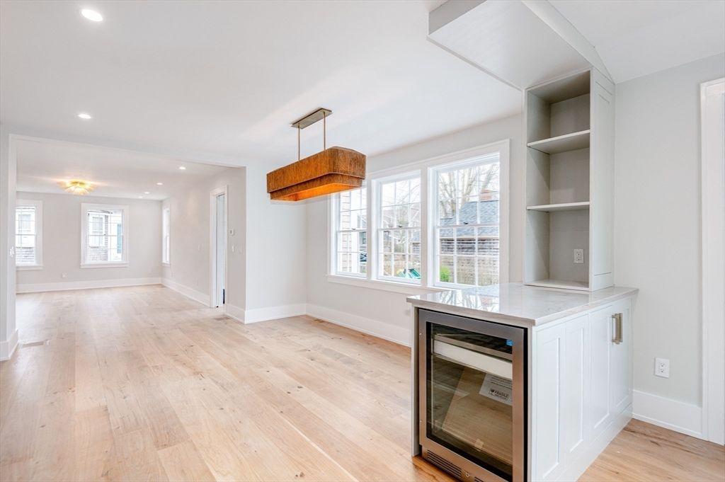 Empty room, Interior, Pendant Lights, Recessed Lighting, Wood Texture Flooring