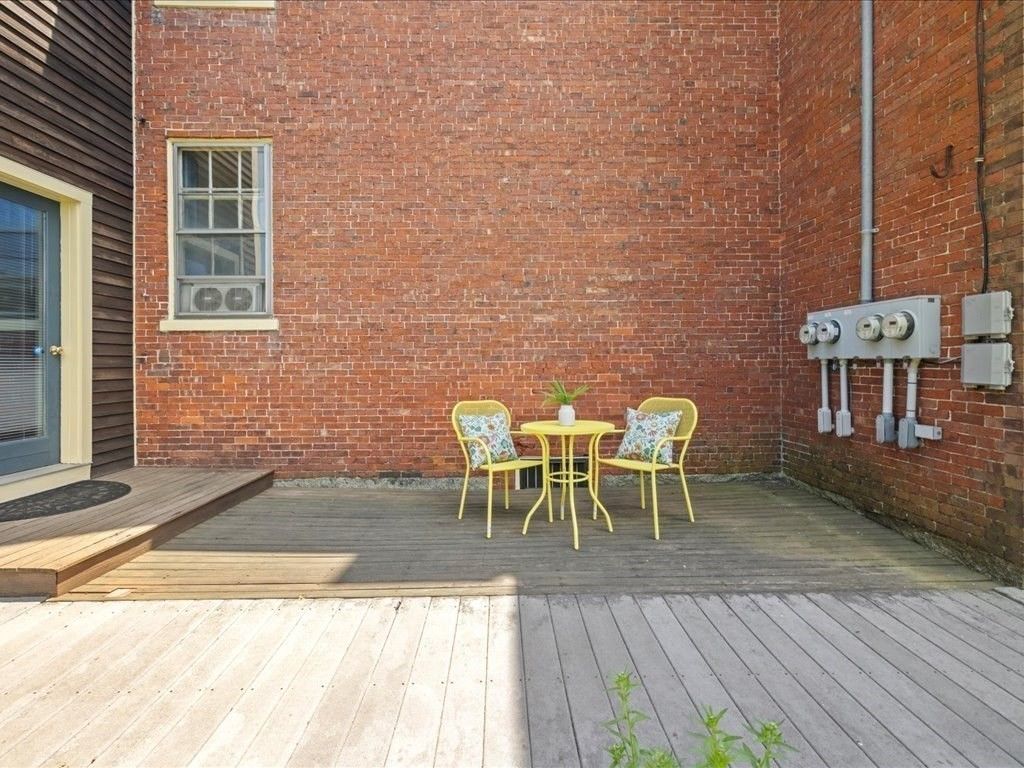 Exterior, Wood Texture Flooring