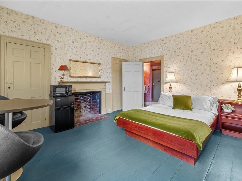 Bedroom, Fireplace, Interior