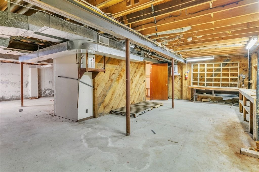 Interior, Wooden Beams, Wooden Walls