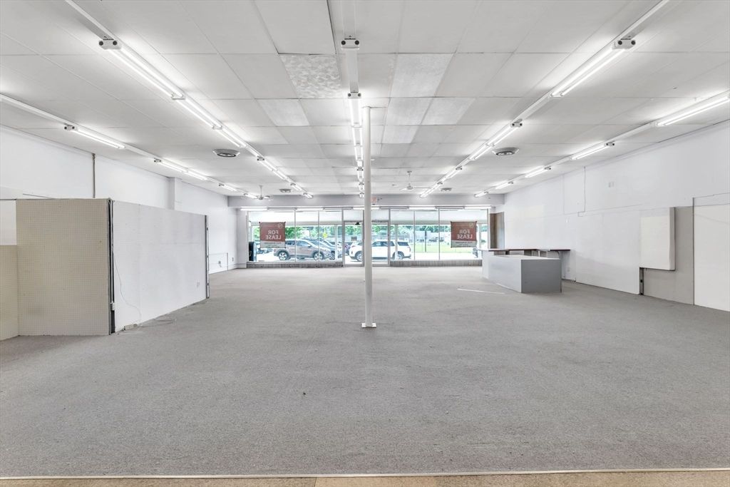 Interior, Recessed Lighting