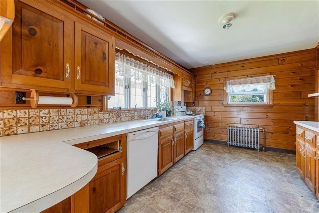 Interior, Kitchen, Wooden Walls