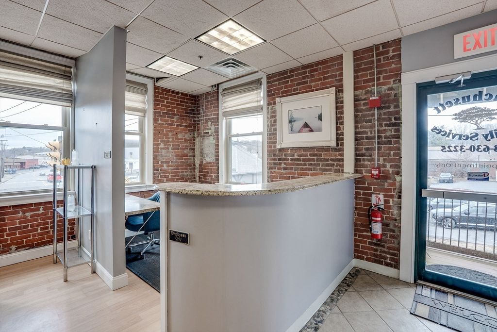 Interior, Recessed Lighting, Stone Walls, Wood Texture Flooring