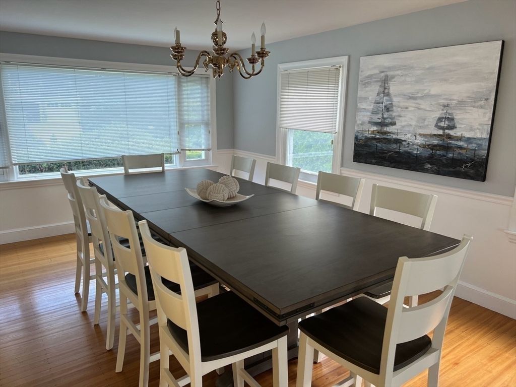 Chandelier, Dining room, Interior, Wood Texture Flooring