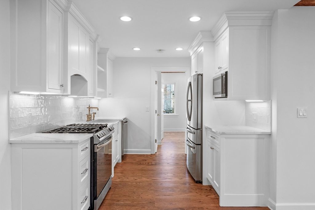 Interior, Kitchen, Recessed Lighting, Stainless Steel Appliances, Wood Texture Flooring