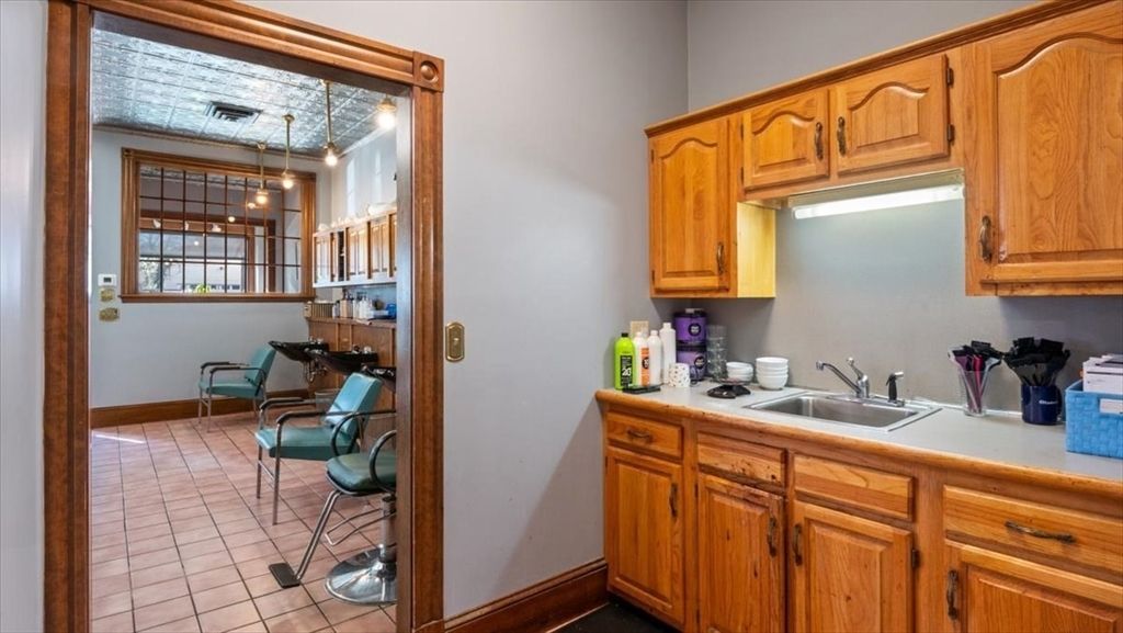 Interior, Kitchen, Pendant Lights