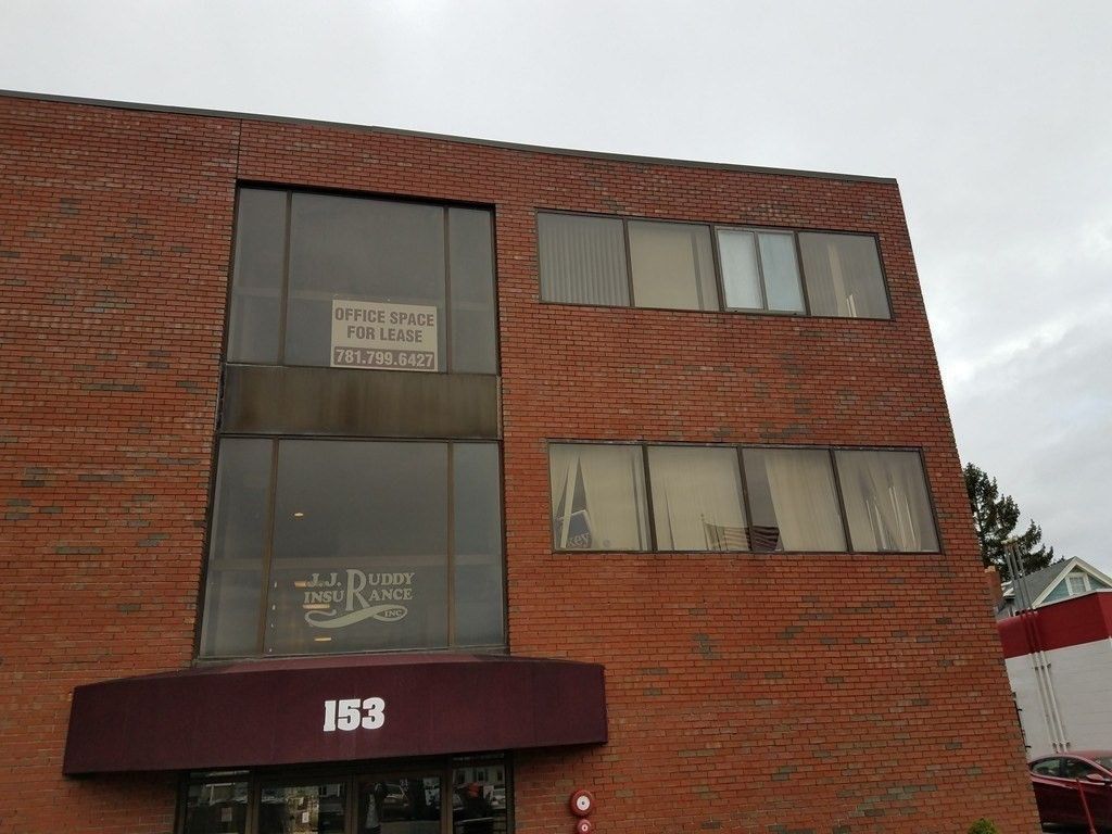 Exterior, Facade, Brick Facade, Modern