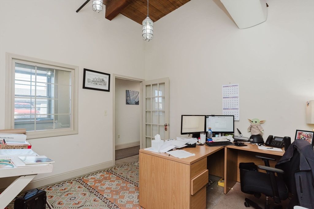 Home Office, Interior, Pendant Lights, Wooden Beams, Wooden Ceilings