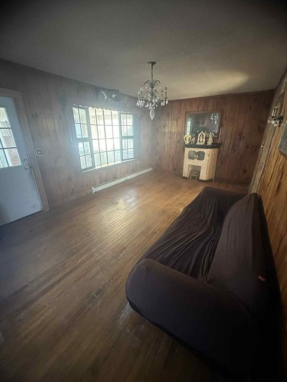 Chandelier, Empty room, Interior, Wood Texture Flooring, Wooden Walls