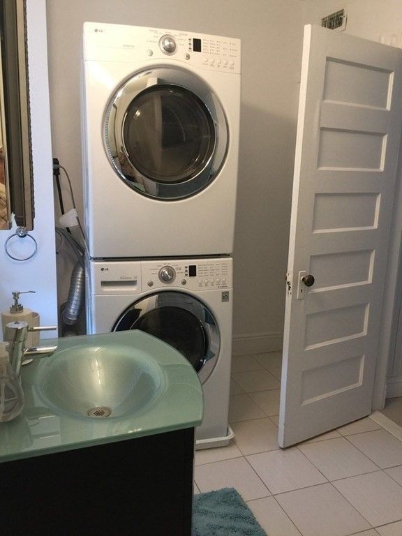 Interior, Utility Closets, Washer