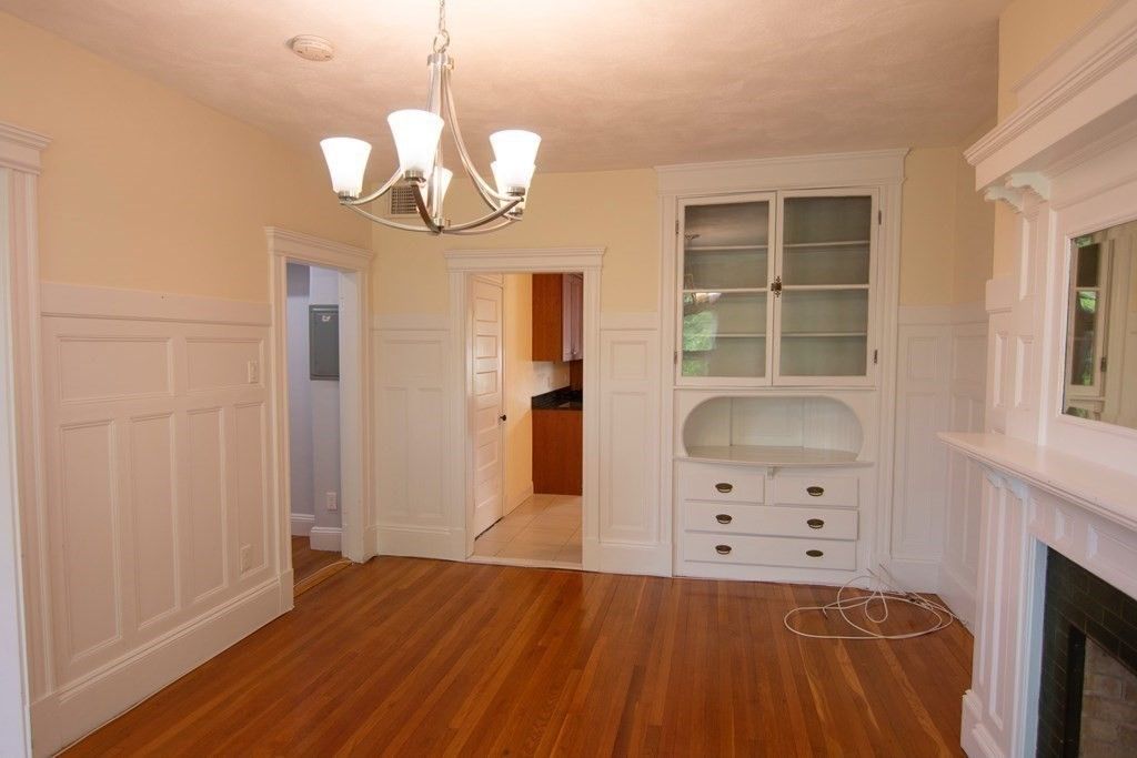 Chandelier, Fireplace, Interior, Pendant Lights, Wood Texture Flooring