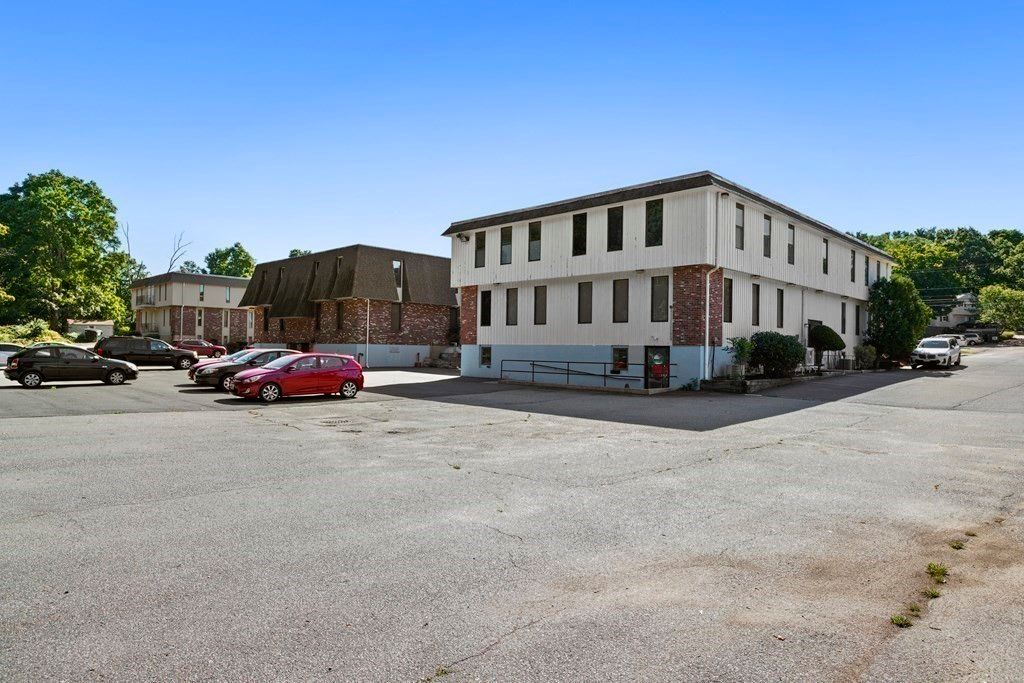 Exterior, Facade, Brick Facade, Condo Building