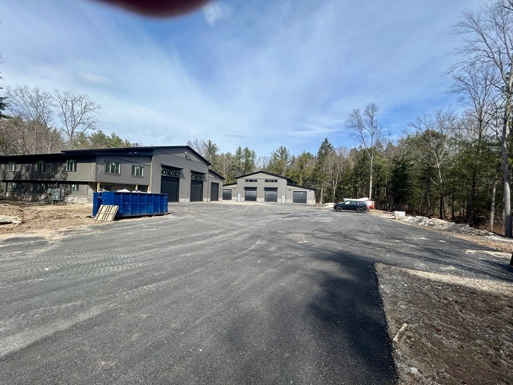 Backyard, Detached Garage, Exterior