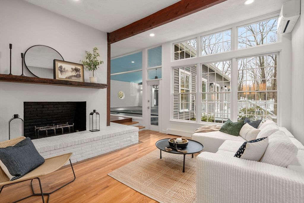 Fireplace, Interior, Living room, Recessed Lighting, Wooden Beams, Wood Texture Flooring