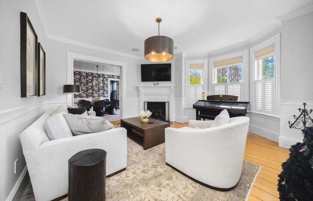 Fireplace, Interior, Living room, Pendant Lights, Piano, Wood Texture Flooring