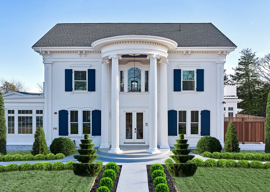 Exterior, Facade, Georgian