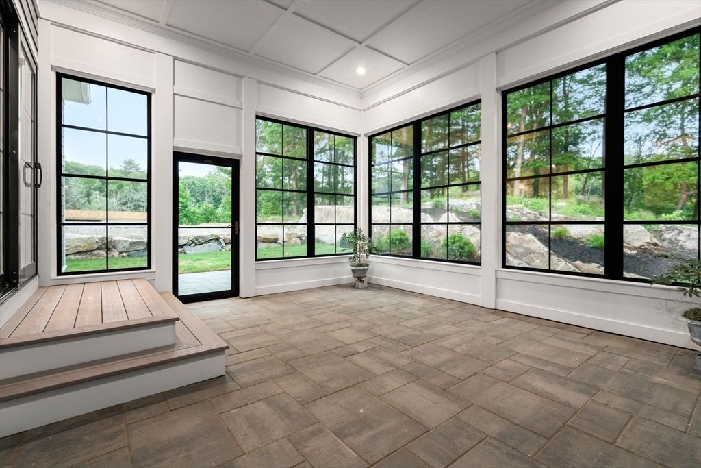 Interior, Recessed Lighting, Sun Room