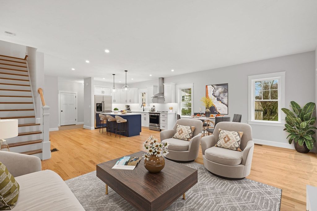 Dining room, Interior, Kitchen, Living room, Pendant Lights, Recessed Lighting, Stainless Steel Appliances, Wood Texture Flooring