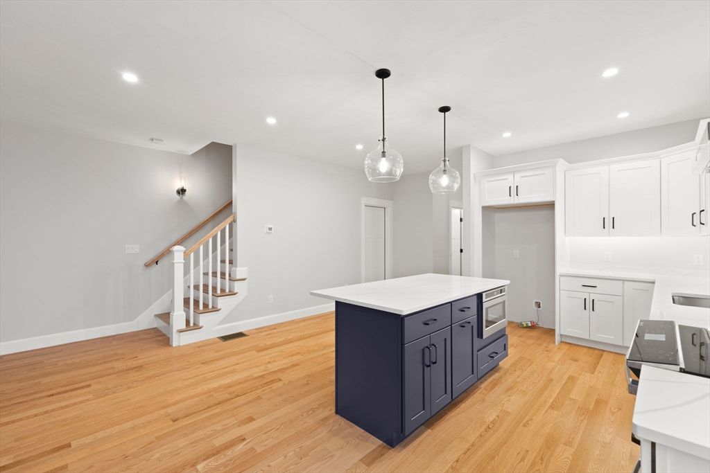 Interior, Kitchen, Pendant Lights, Recessed Lighting, Wood Texture Flooring