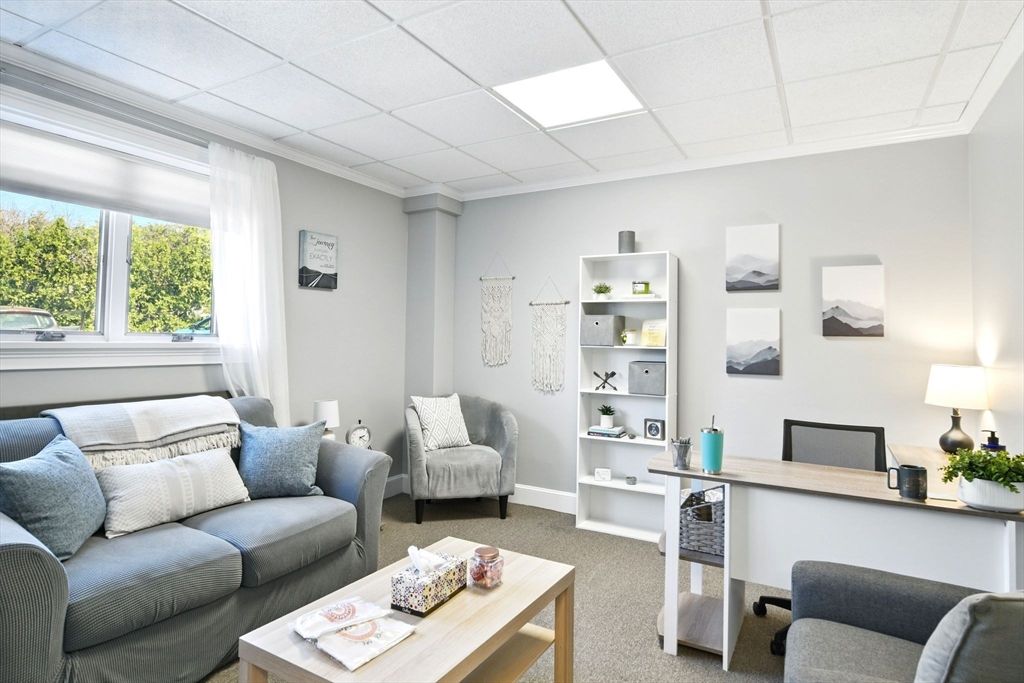 Home Office, Interior, Living room