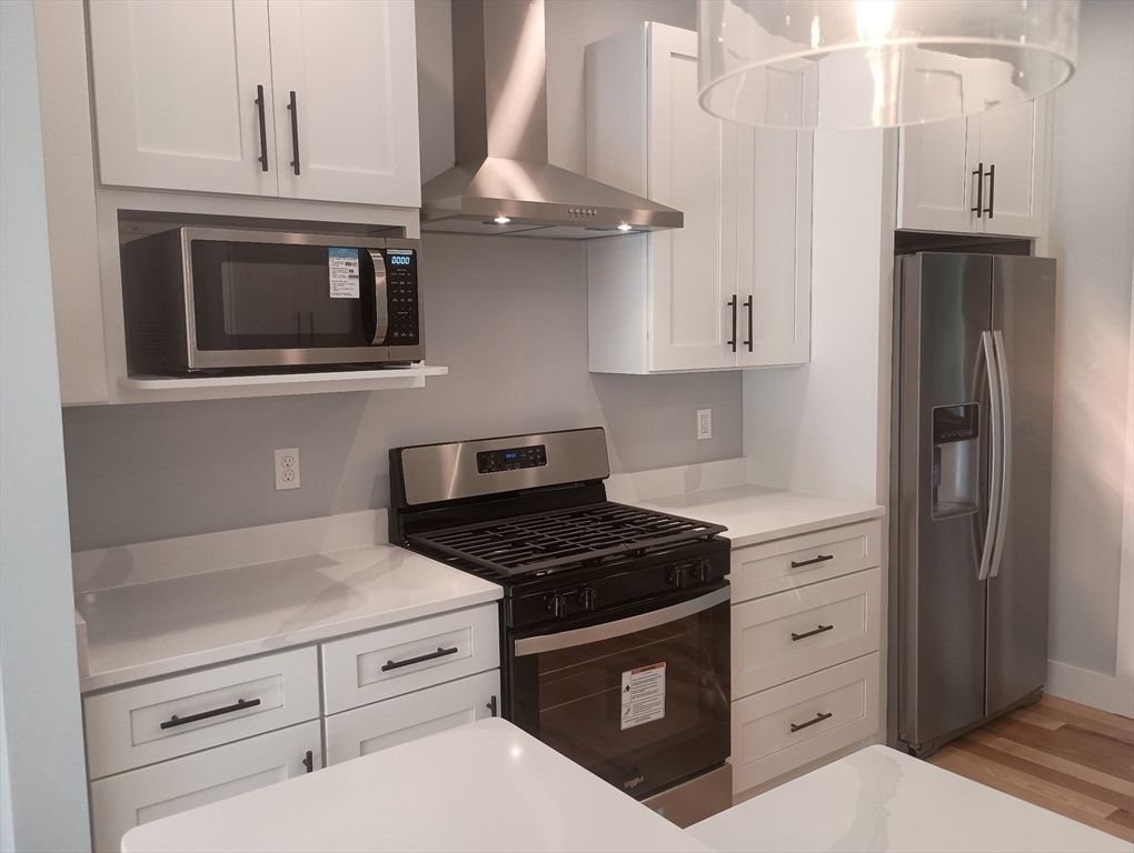 Interior, Kitchen, Stainless Steel Appliances