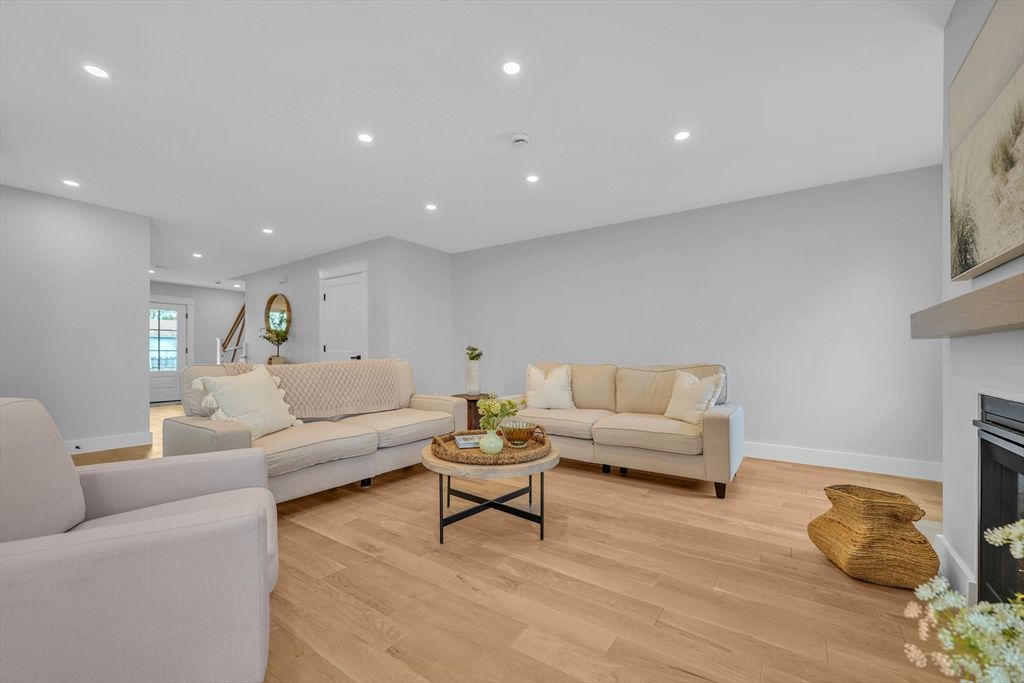 Fireplace, Interior, Living room, Recessed Lighting, Wood Texture Flooring