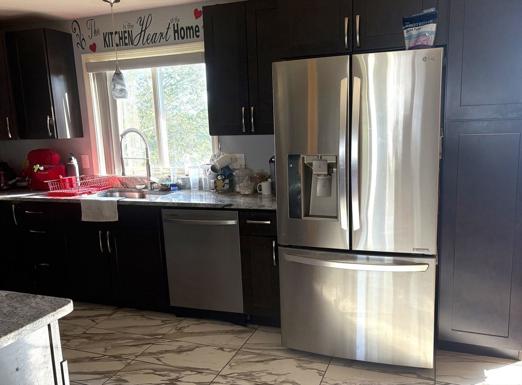 Interior, Kitchen, Marble, Stainless Steel Appliances