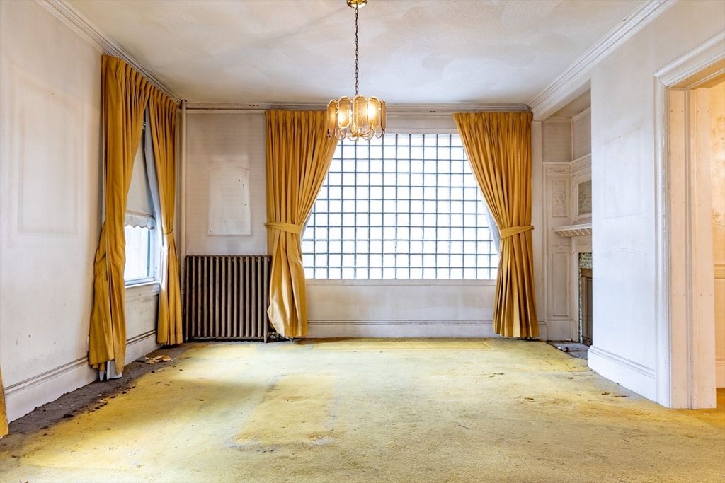 Chandelier, Empty room, Interior