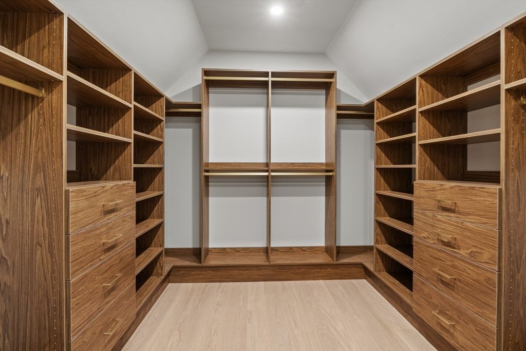 Interior, Recessed Lighting, Walk-in Closets, Wood Texture Flooring