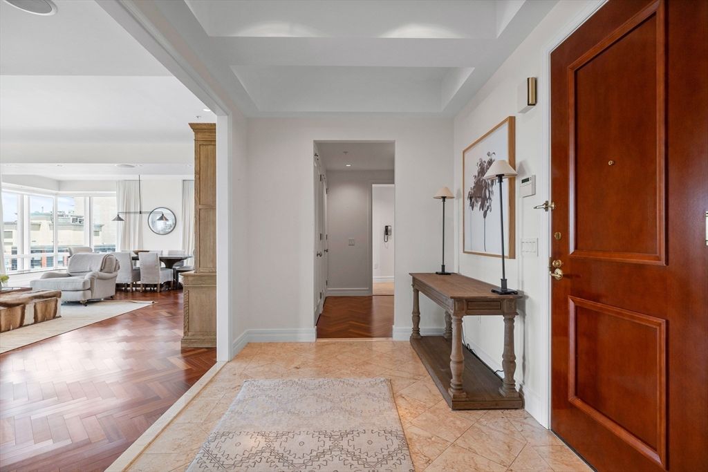 Interior, Living room, Pendant Lights, Recessed Lighting, Wood Texture Flooring