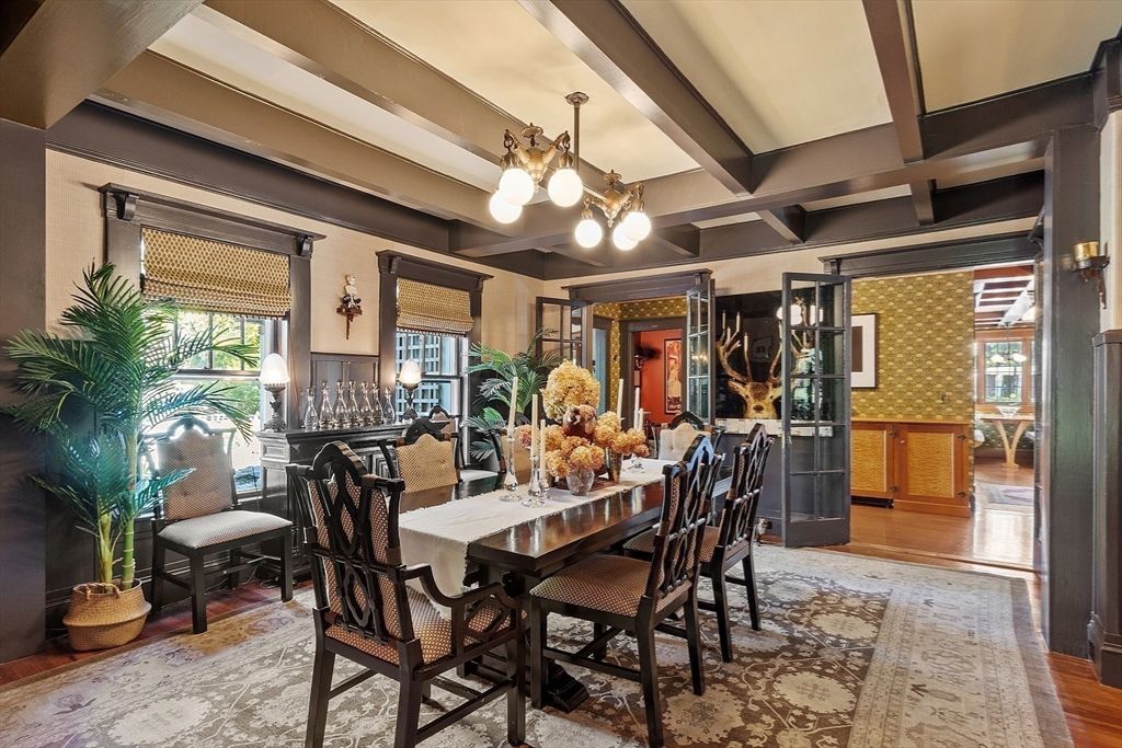 Chandelier, Dining room, Interior, Wood Texture Flooring