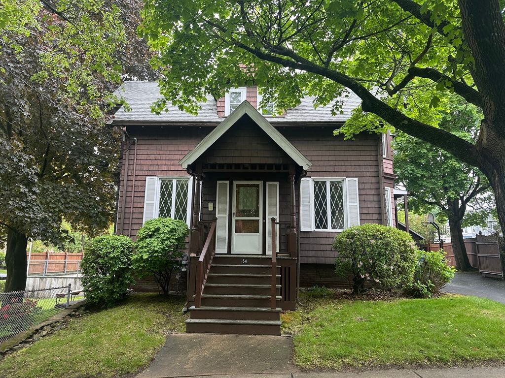 Exterior, Facade, None