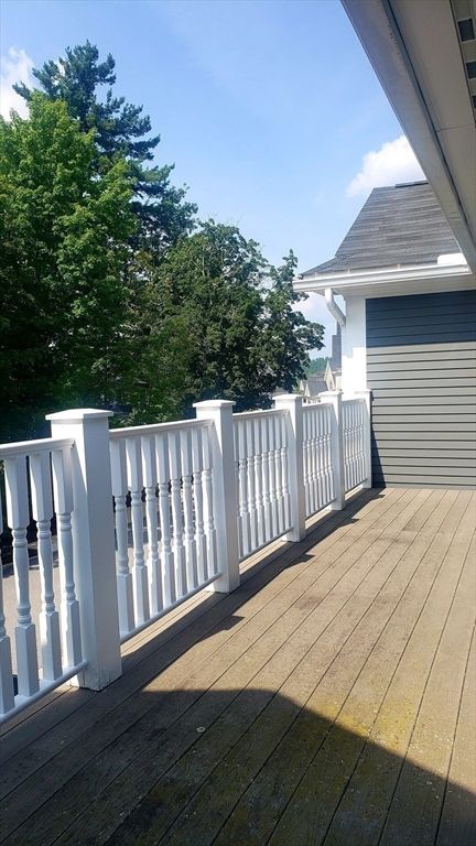 Exterior, Wood Texture Flooring