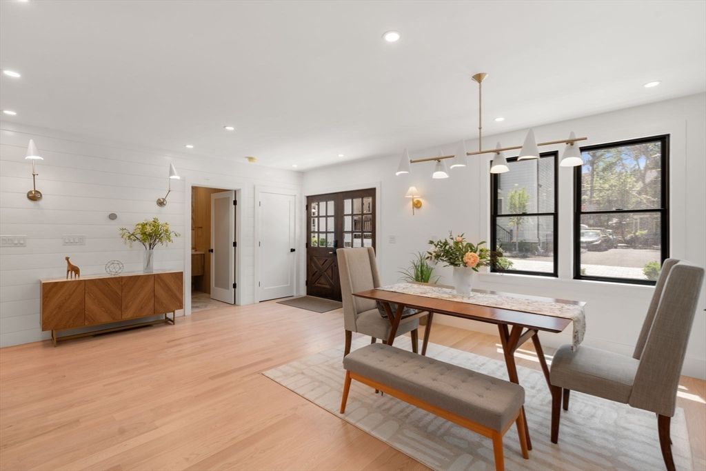 Dining room, Interior, Pendant Lights, Recessed Lighting, Wood Texture Flooring