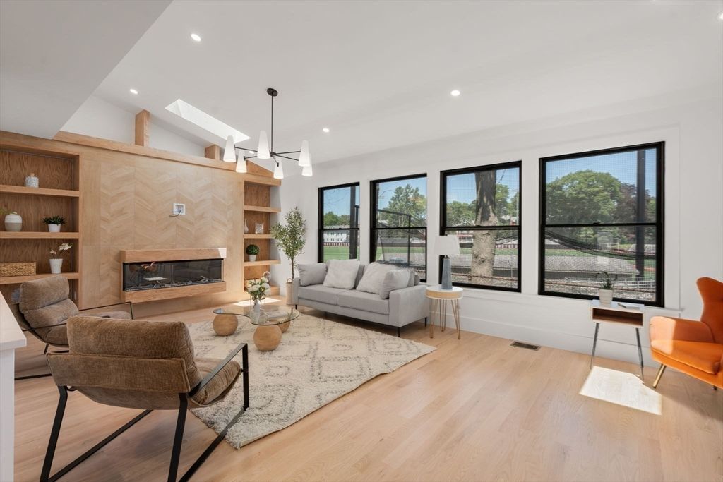 Fireplace, Interior, Living room, Pendant Lights, Recessed Lighting, Wood Texture Flooring