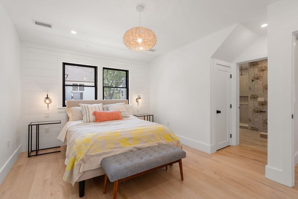 Bedroom, Interior, Pendant Lights, Recessed Lighting, Wood Texture Flooring