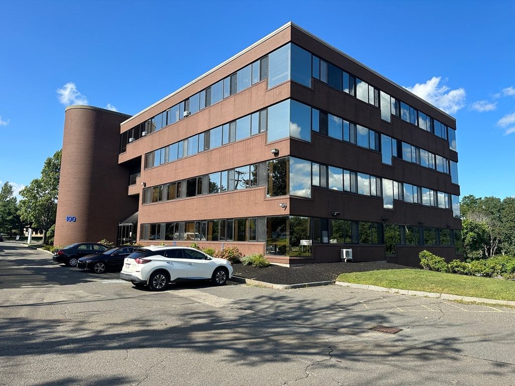 Exterior, Facade, Condo Building